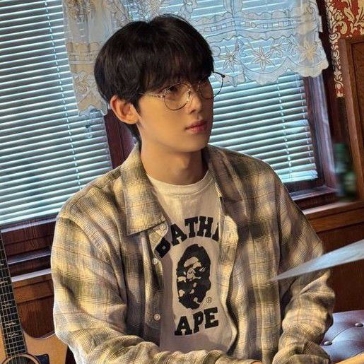 Behind-the-scenes cut of Sunoo (ENHYPEN)