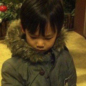 Latest photo of Han Yujin (ZEROBASEONE)