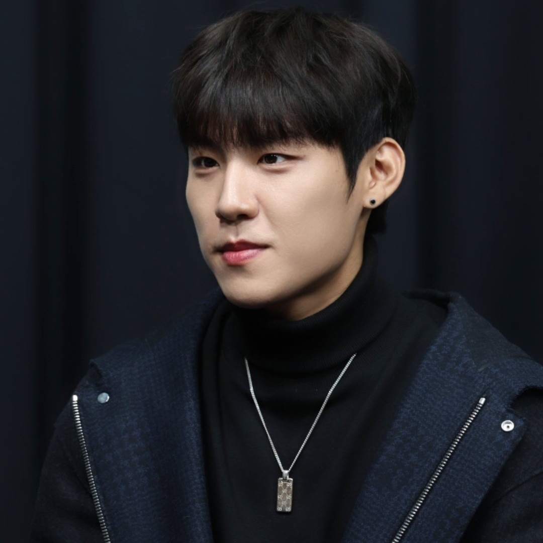 Behind-the-scenes cut of Park Woojin (AB6IX)