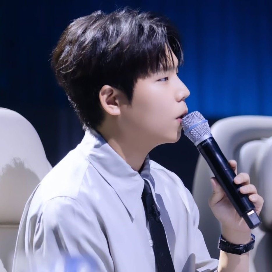Latest photo of Jung Seunghwan