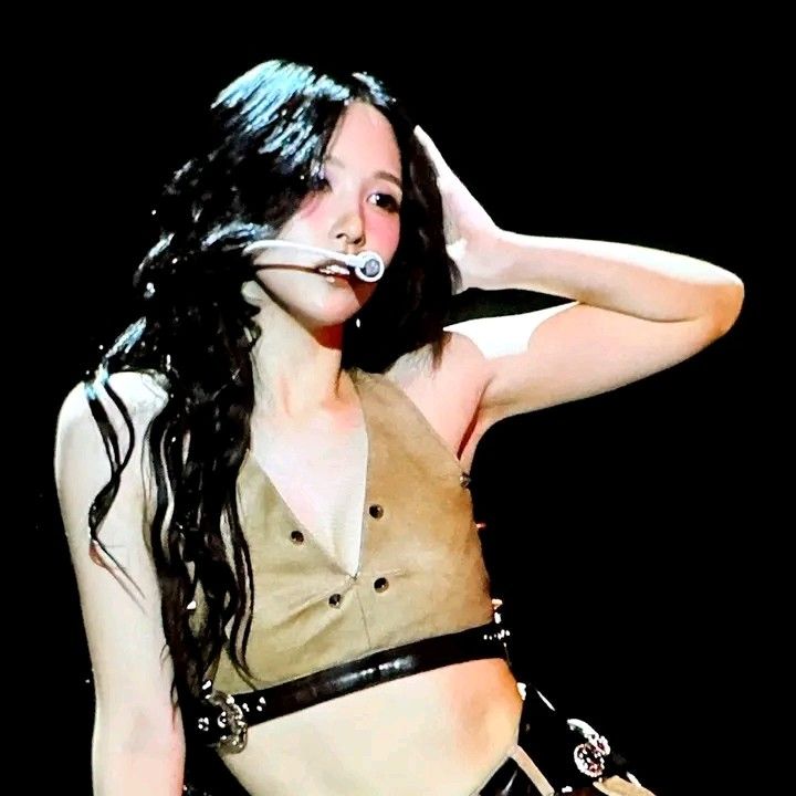 Mina (TWICE)的最新活動照片