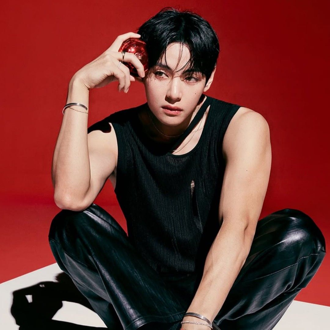 뷔 (방탄소년단)의 비하인드 컷