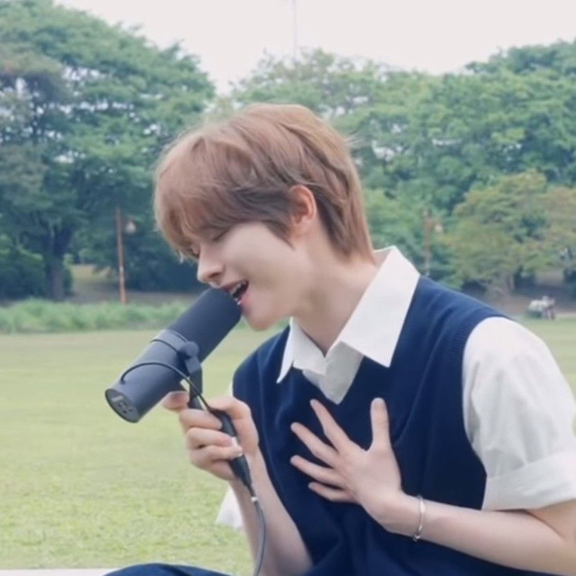 Recent activity shot of Kyungmin (TWS)