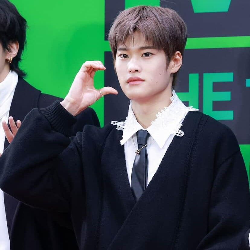 Recent activity shot of Sohee (RIIZE)