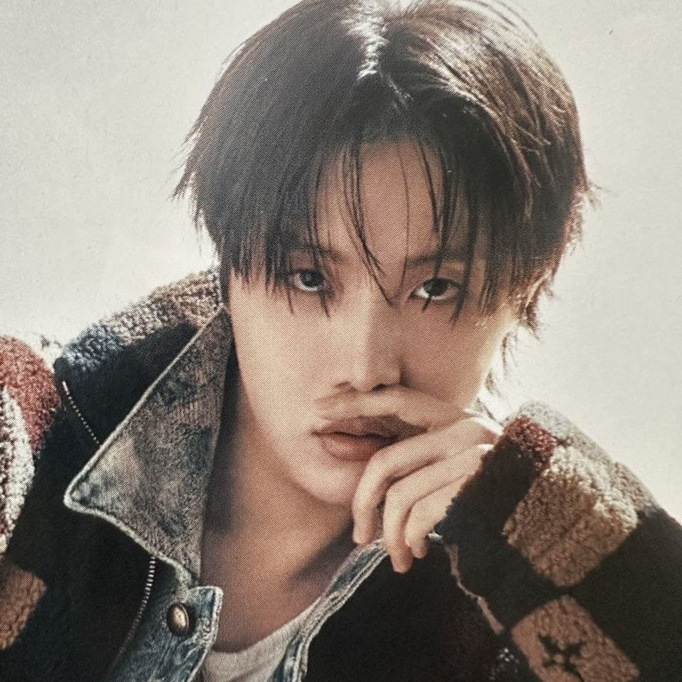 제이홉 (방탄소년단)의 비하인드 컷