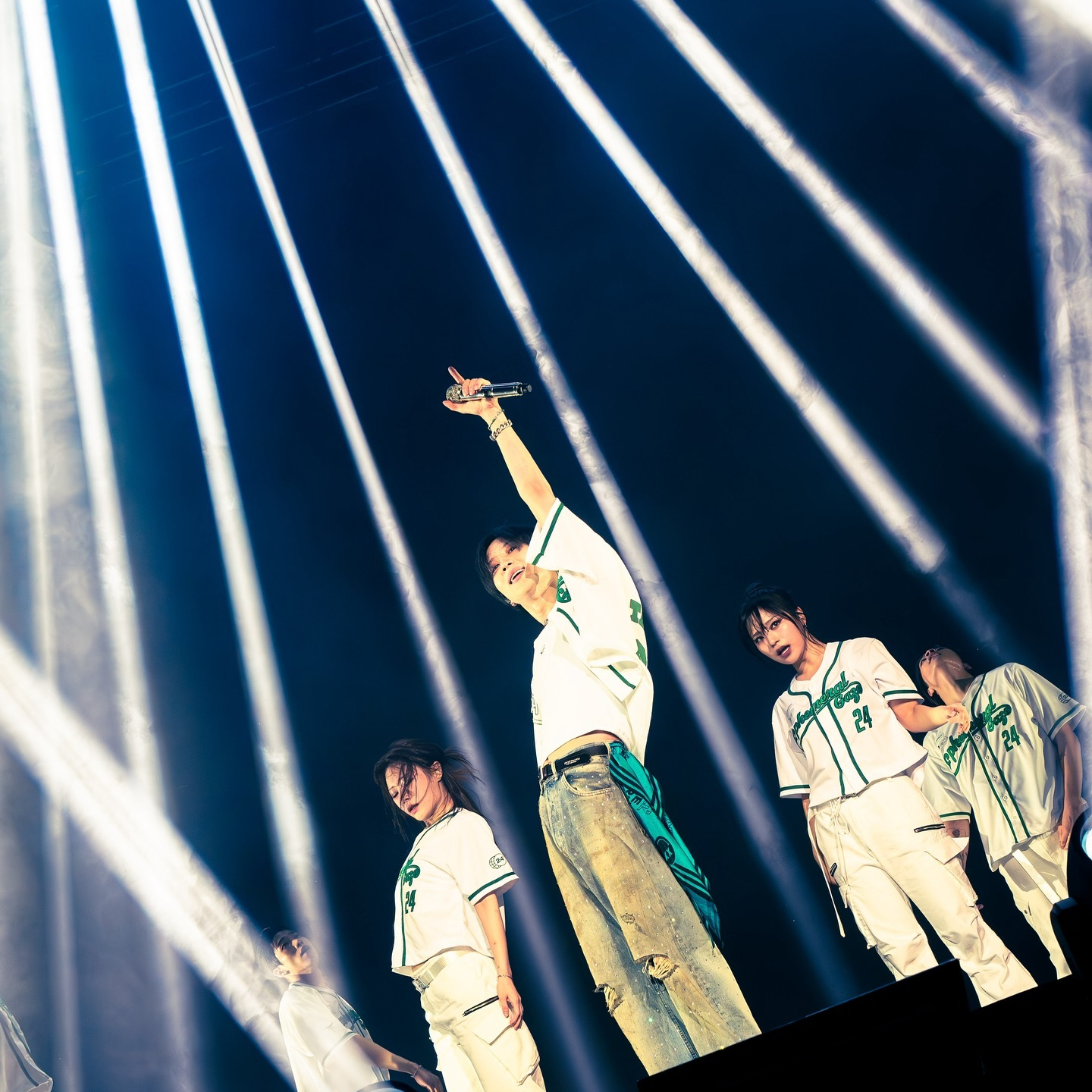 Behind-the-scenes cut of Taemin (SHINee)