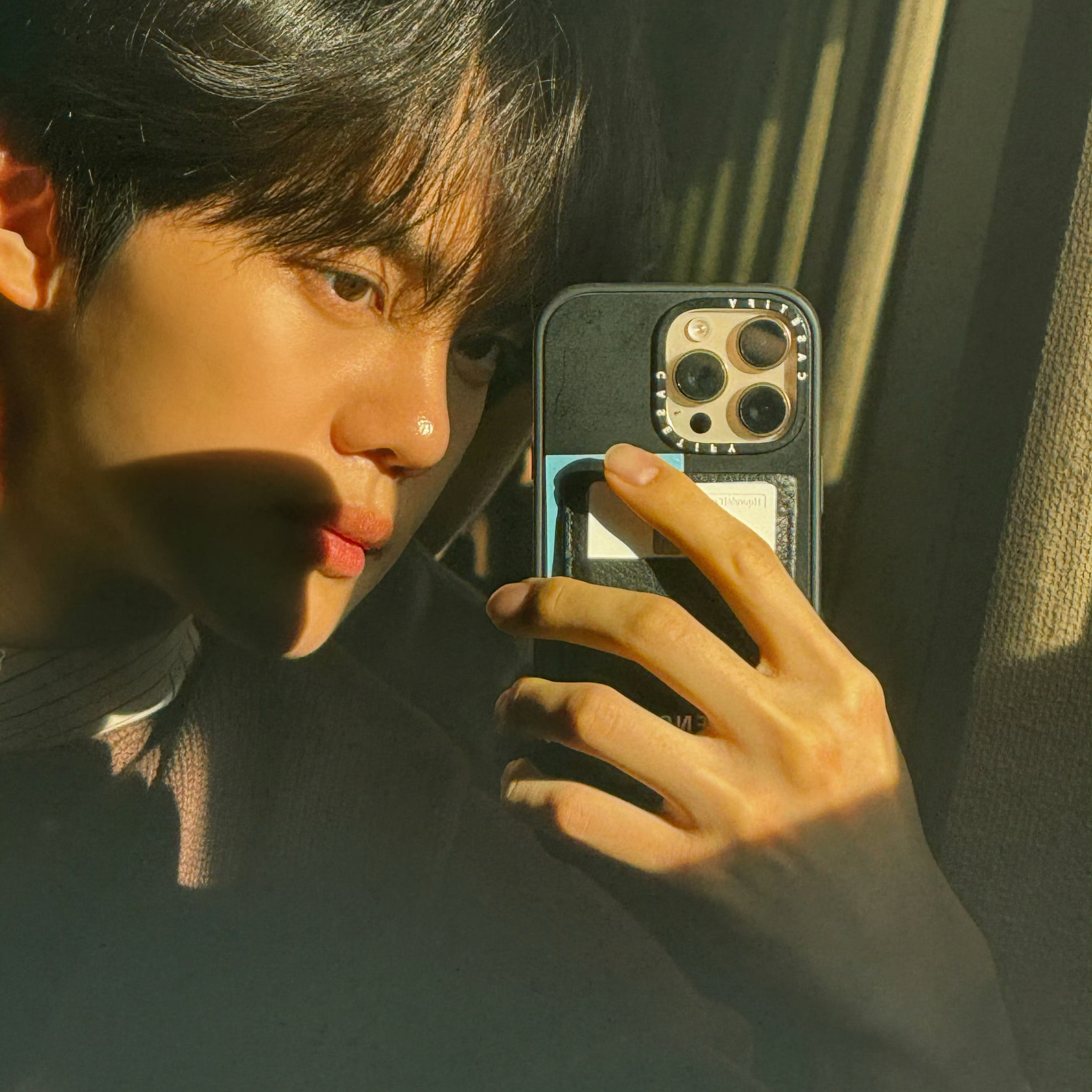 Latest photo of Kim Gyuvin (ZEROBASEONE)