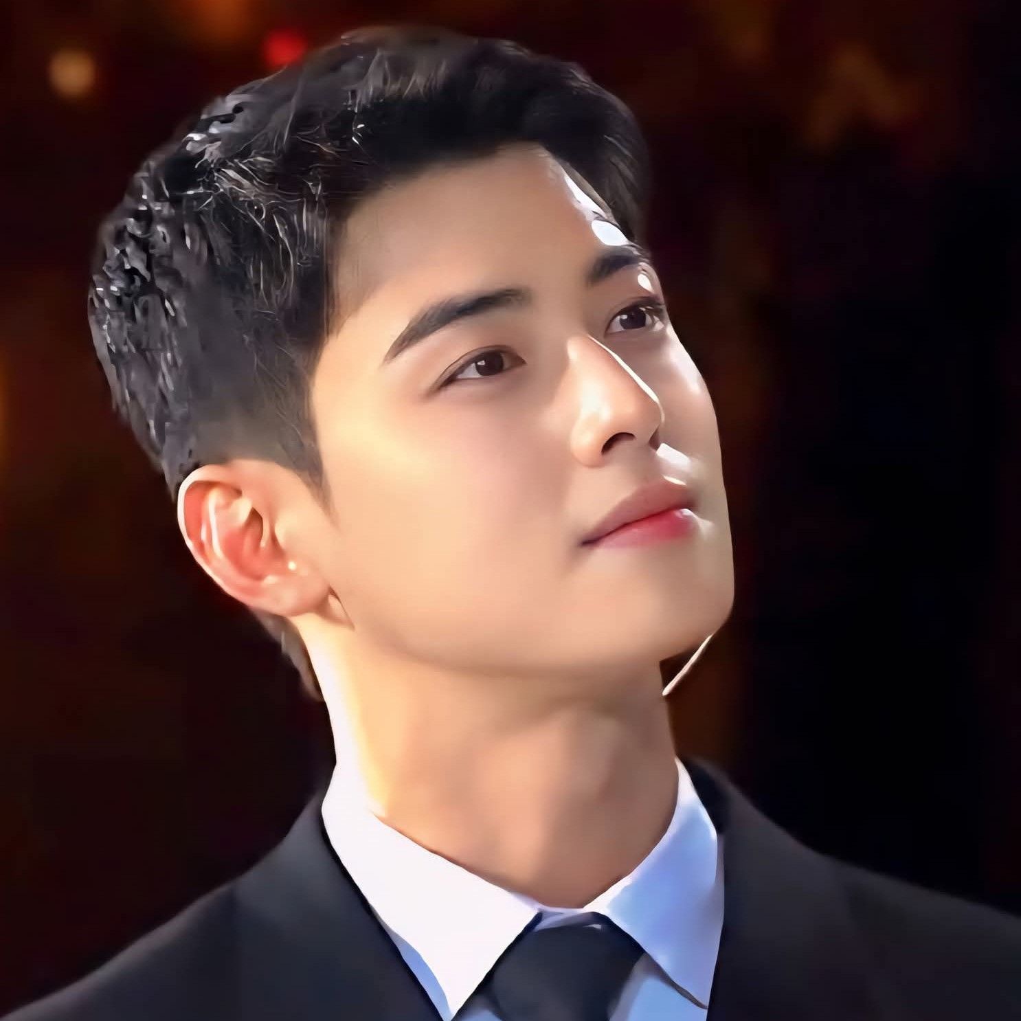 Latest photo of Eunwoo (ASTRO)