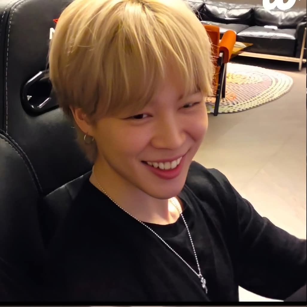 지민 (방탄소년단) 최근 활동샷