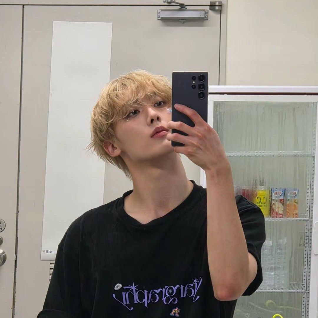 Latest photo of Sanha (ASTRO)