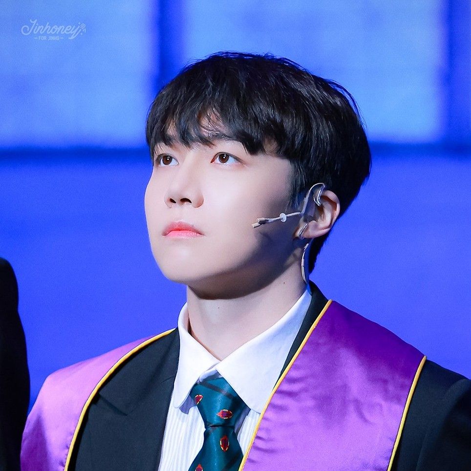Latest photo of Jinho (PENTAGON)