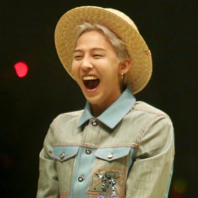 A moment captured by G-DRAGON (BIGBANG)'s fan