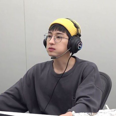 Behind-the-scenes cut of Wonwoo (SEVENTEEN)