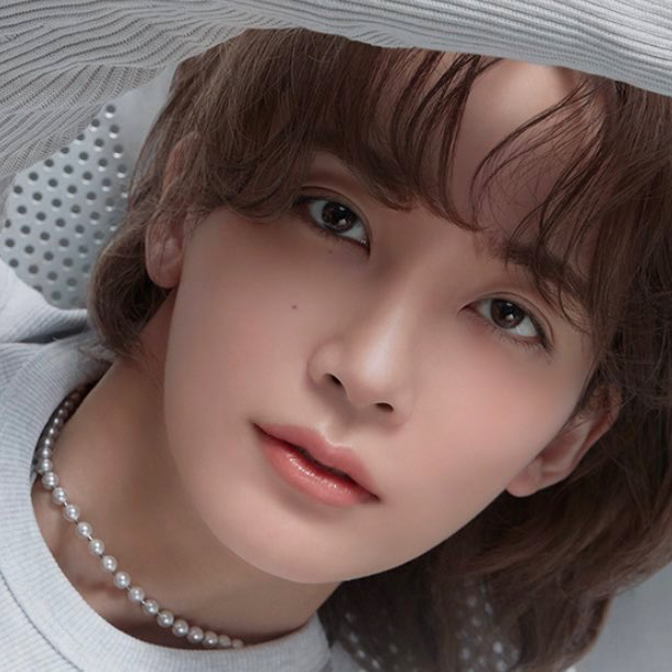 A moment captured by Jeonghan (SEVENTEEN)'s fan