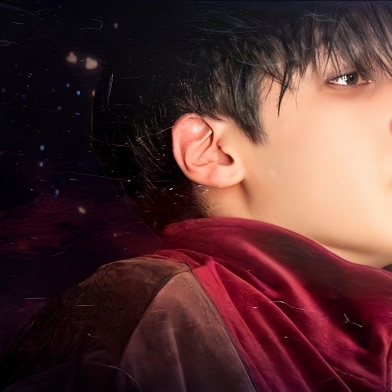 Recent activity shot of Wooseok (PENTAGON)