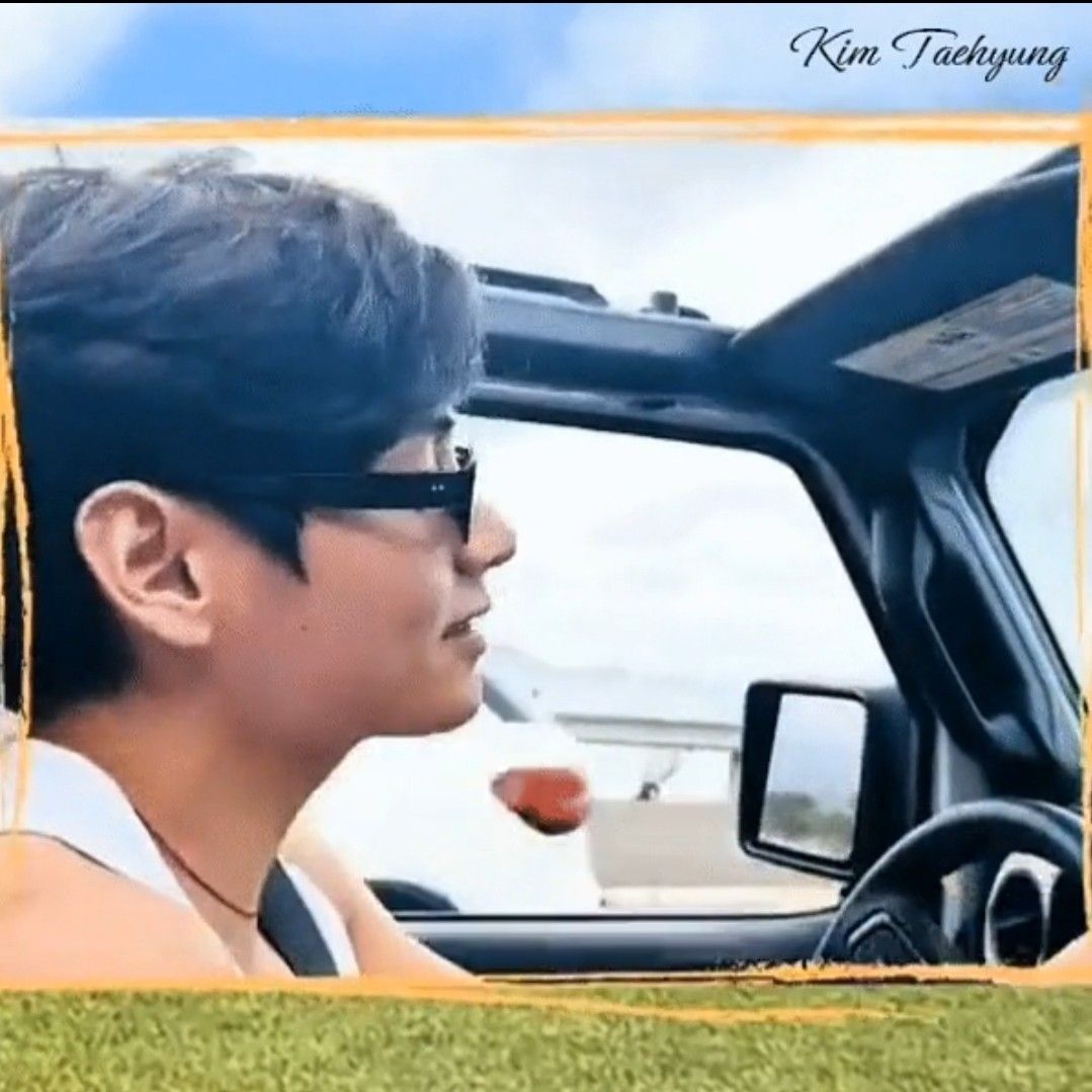 뷔 (방탄소년단) 최근 활동샷