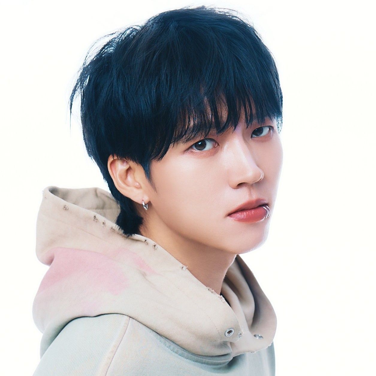 Recent activity shot of Woohyun (INFINITE)