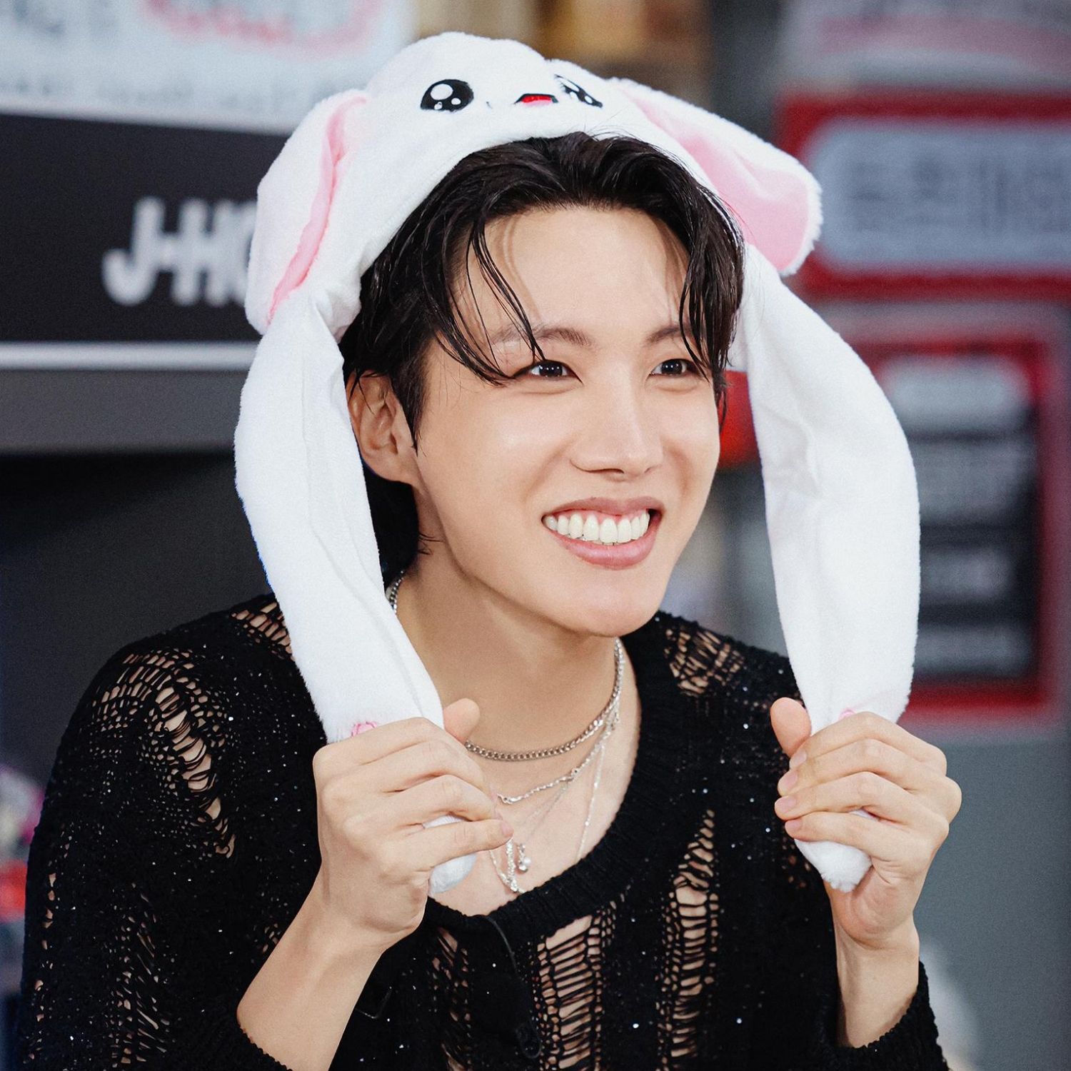 J-hope (防彈少年團)的最新照片