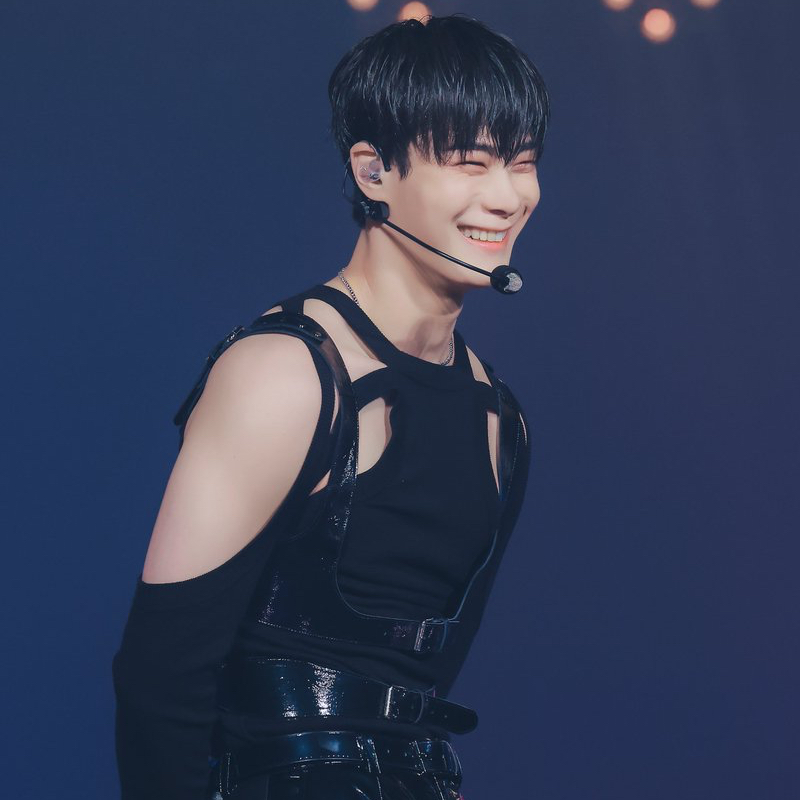 Latest photo of Moonbin (ASTRO)