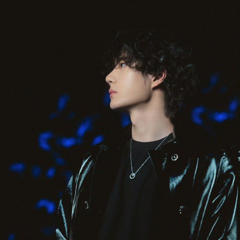 Latest photo of Wang Yibo