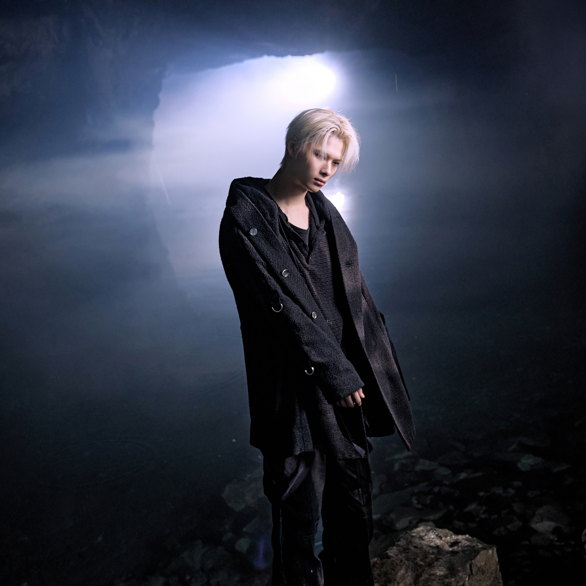 NI-KI (ENHYPEN)的最新照片