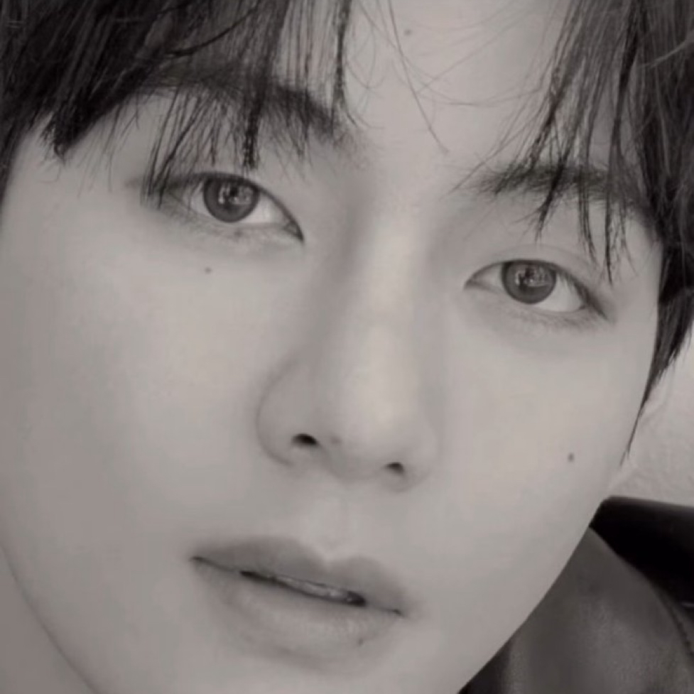 뷔 (방탄소년단) 팬이 찍은 순간