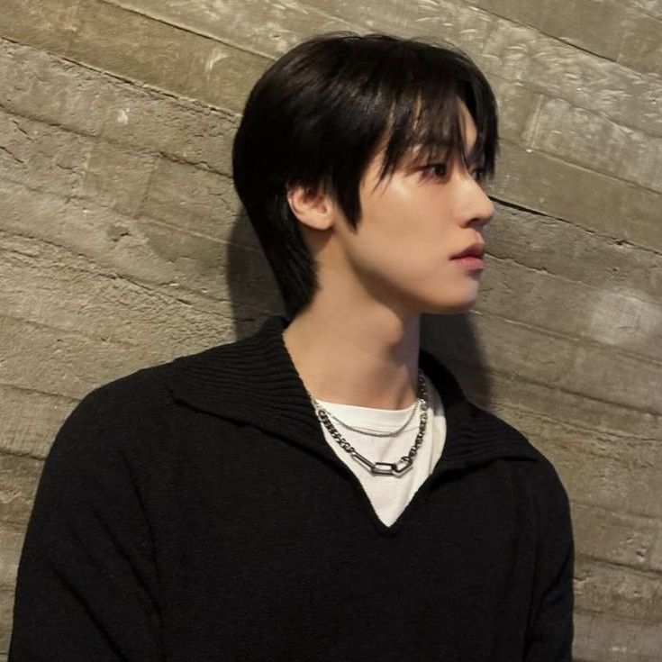Latest photo of Lee Seunghyup (N.Flying)