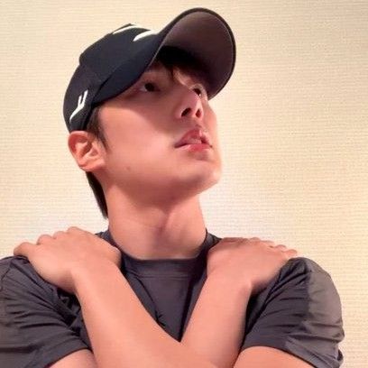 A moment captured by Minhyuk (MONSTA X)'s fan