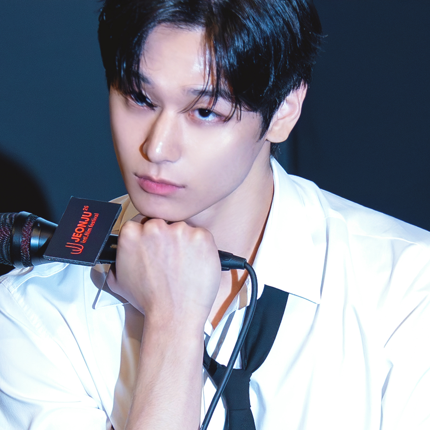 Behind-the-scenes cut of Juyeon (THE BOYZ)
