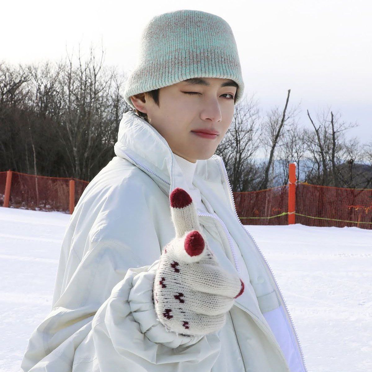 Postingan bintang K-pop yang paling disorot saat ini