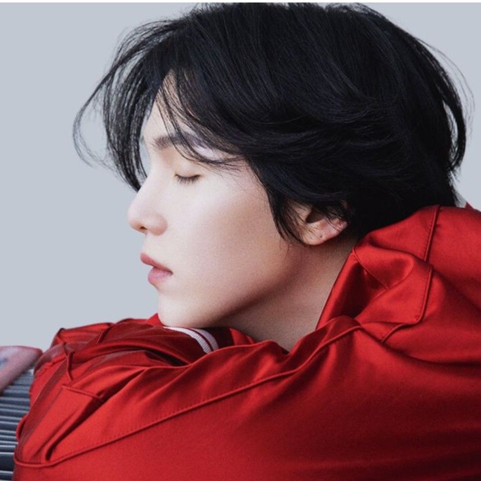 Latest photo of SUGA (BTS)
