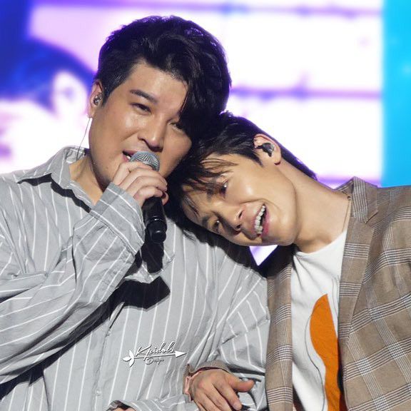 Behind-the-scenes cut of Shindong (Super Junior)