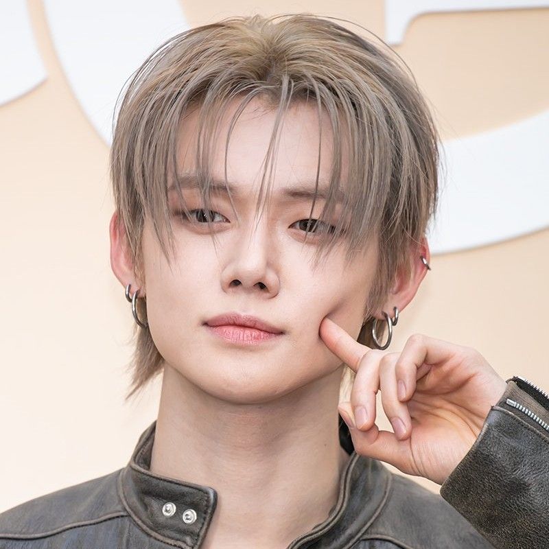 Foto aktivitas terbaru Yeonjun (TOMORROW X TOGETHER)