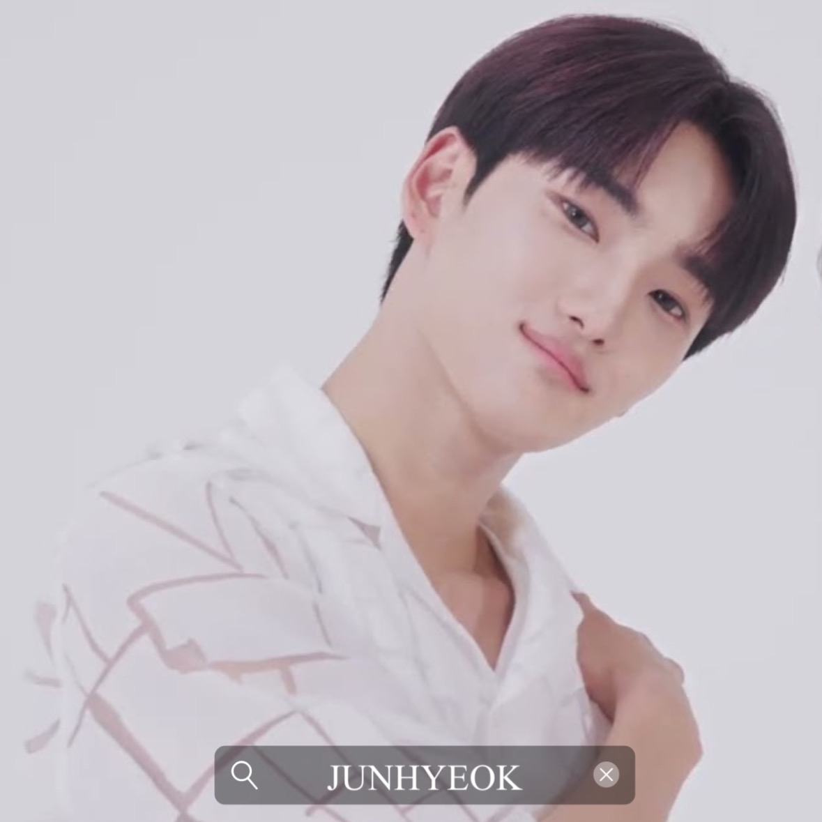 峻赫 (n.SSign)的幕後花絮