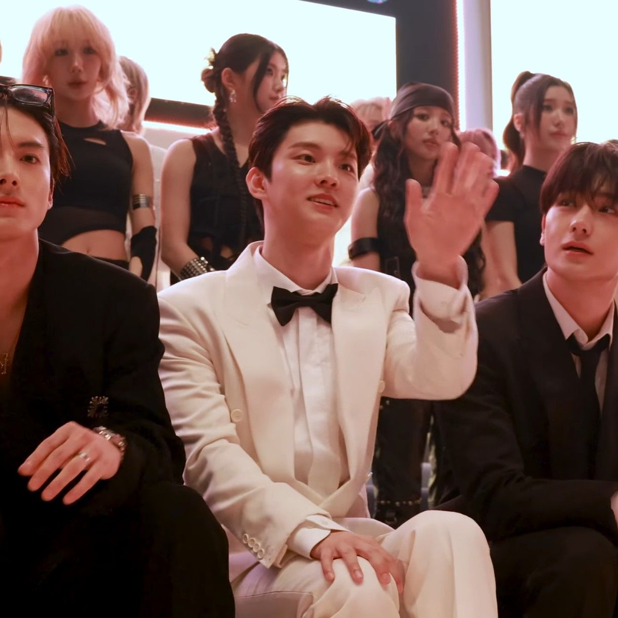 Latest photo of Q (THE BOYZ)