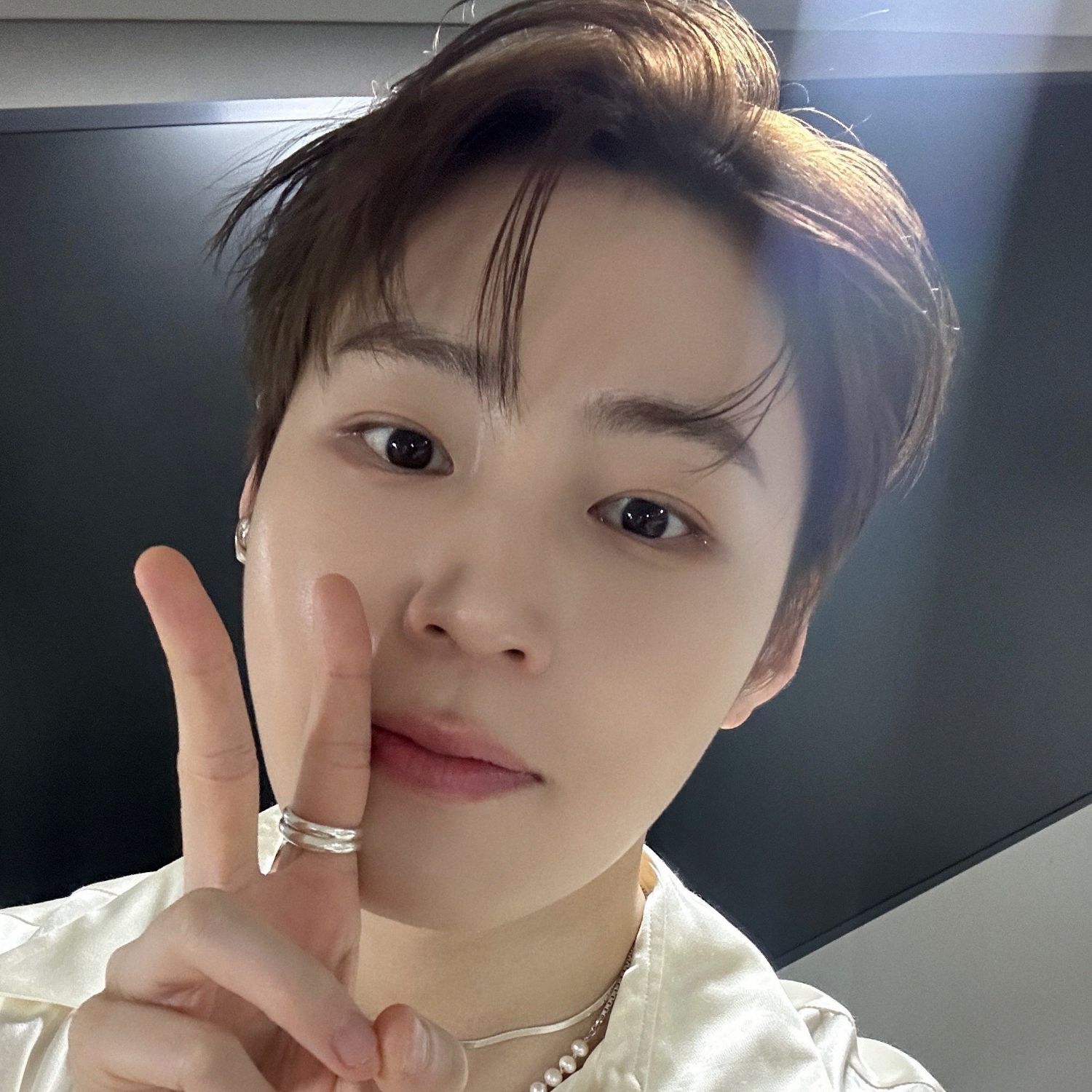 Recent activity shot of Ha Sungwoon
