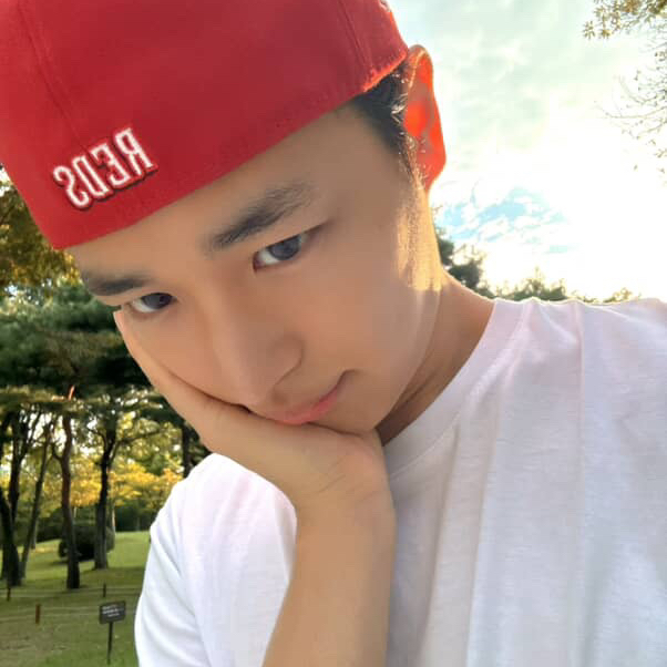 Behind-the-scenes cut of Choi Byungchan