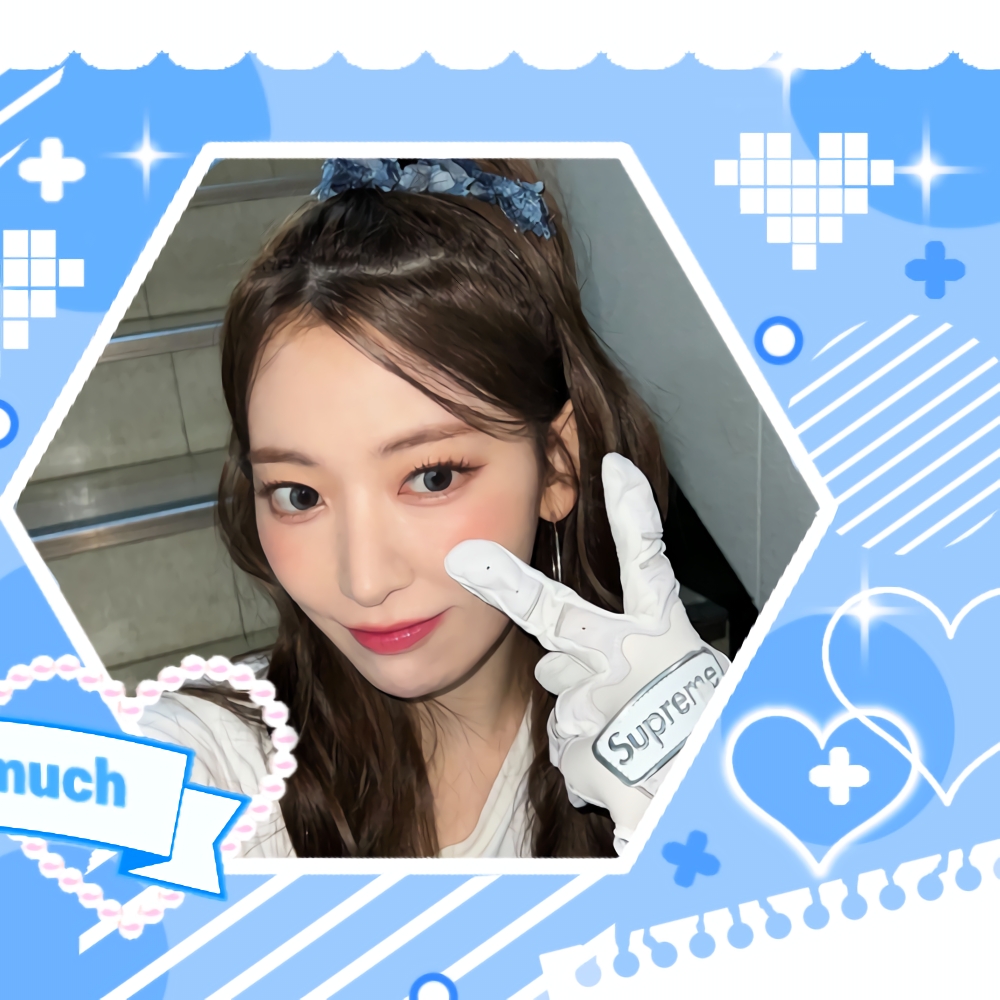 Latest photo of Sakura (LE SSERAFIM)