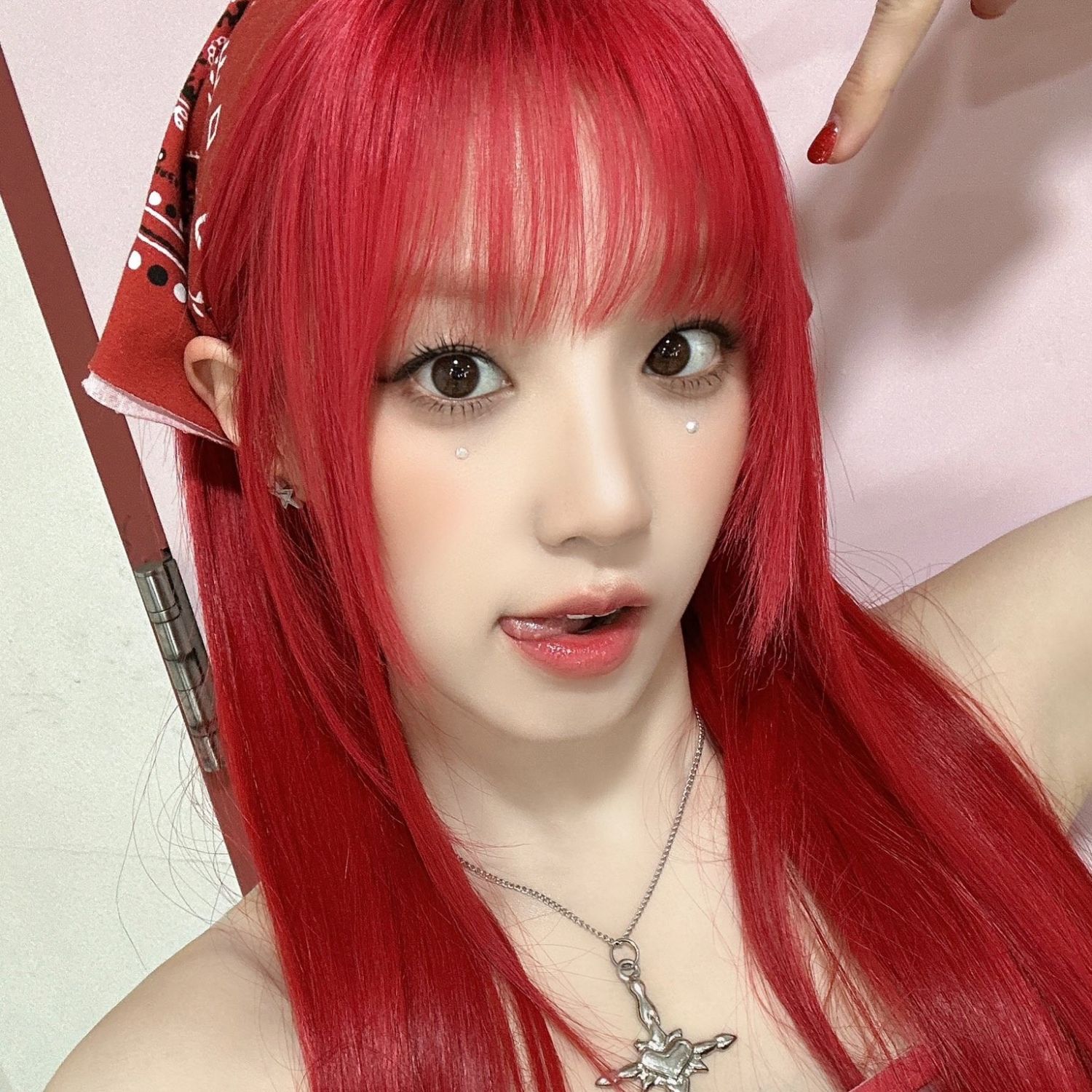 Potret di balik layar Yuqi (i-dle)