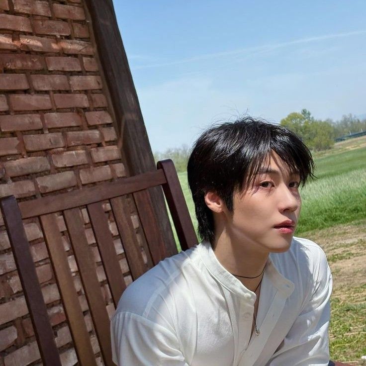 Behind-the-scenes cut of Lee Seunghyup (N.Flying)