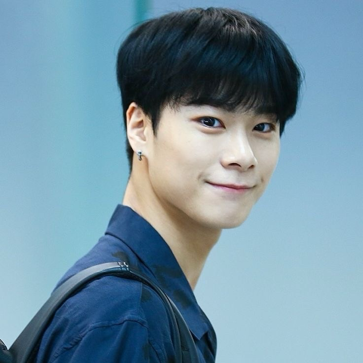 Latest photo of Moonbin (ASTRO)