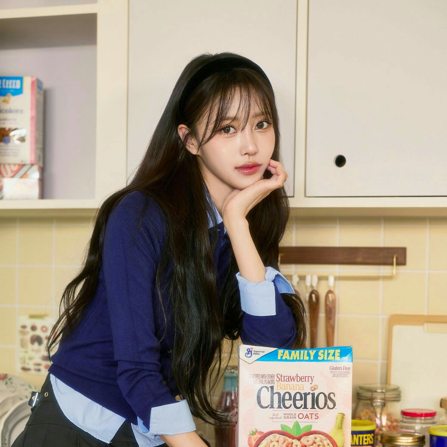 Behind-the-scenes cut of Lee Miju (Lovelyz)