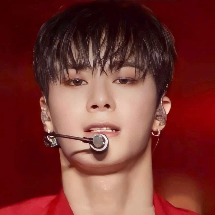 Behind-the-scenes cut of Moonbin (ASTRO)