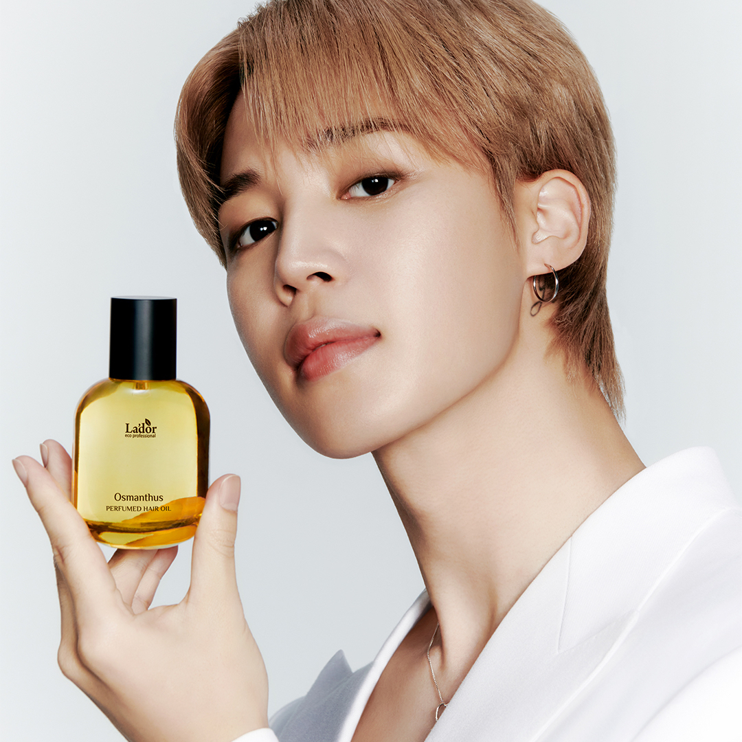 A moment captured by Jimin (BTS)'s fan