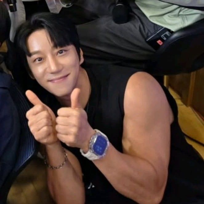 A moment captured by Hwang Chiyeol's fan