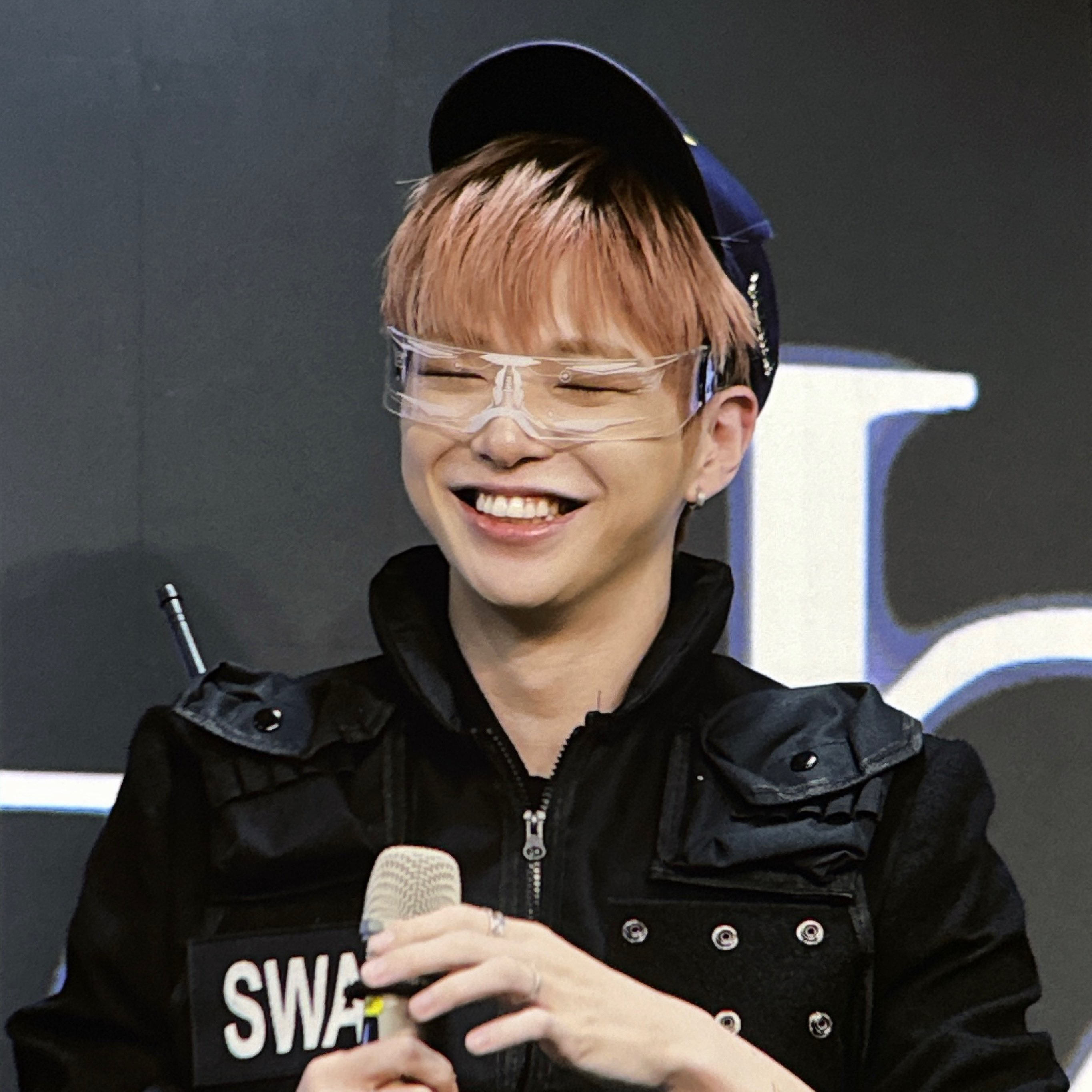 A moment captured by Kang Daniel's fan