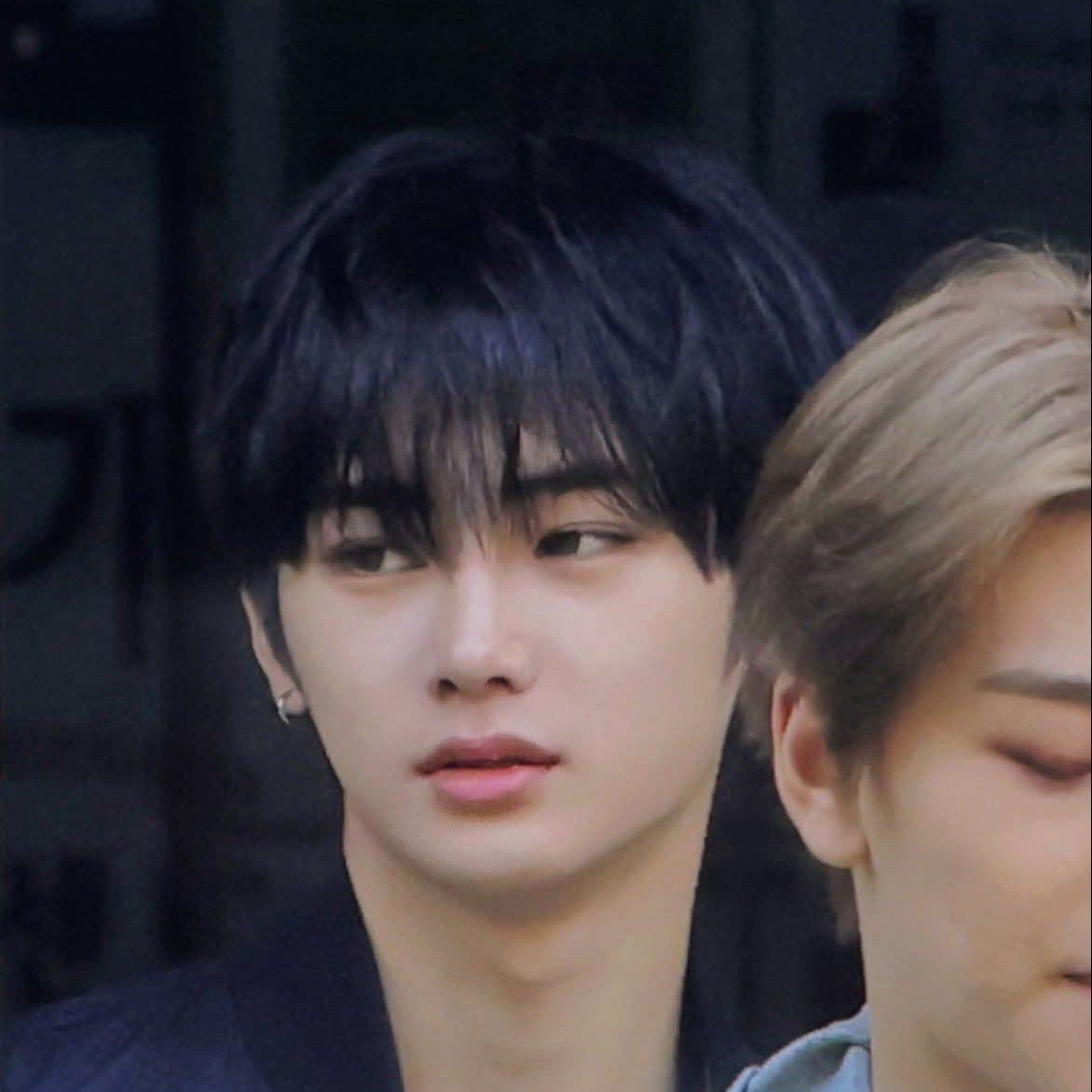 A moment captured by Zhou Anxin (ALPHA DRIVE ONE)'s fan