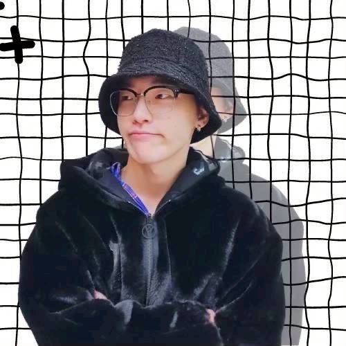 Recent activity shot of Dino (SEVENTEEN)