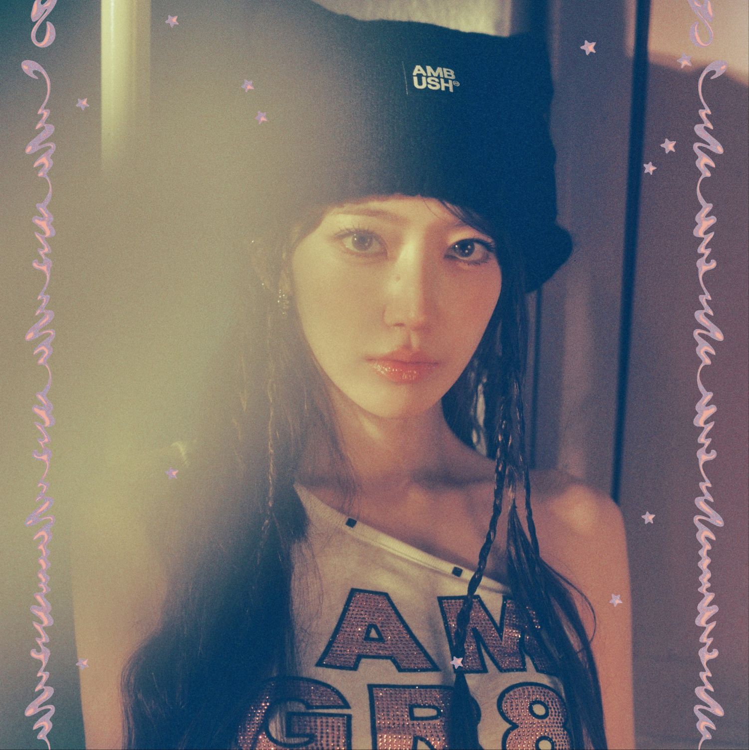 Latest photo of Sakura (LE SSERAFIM)