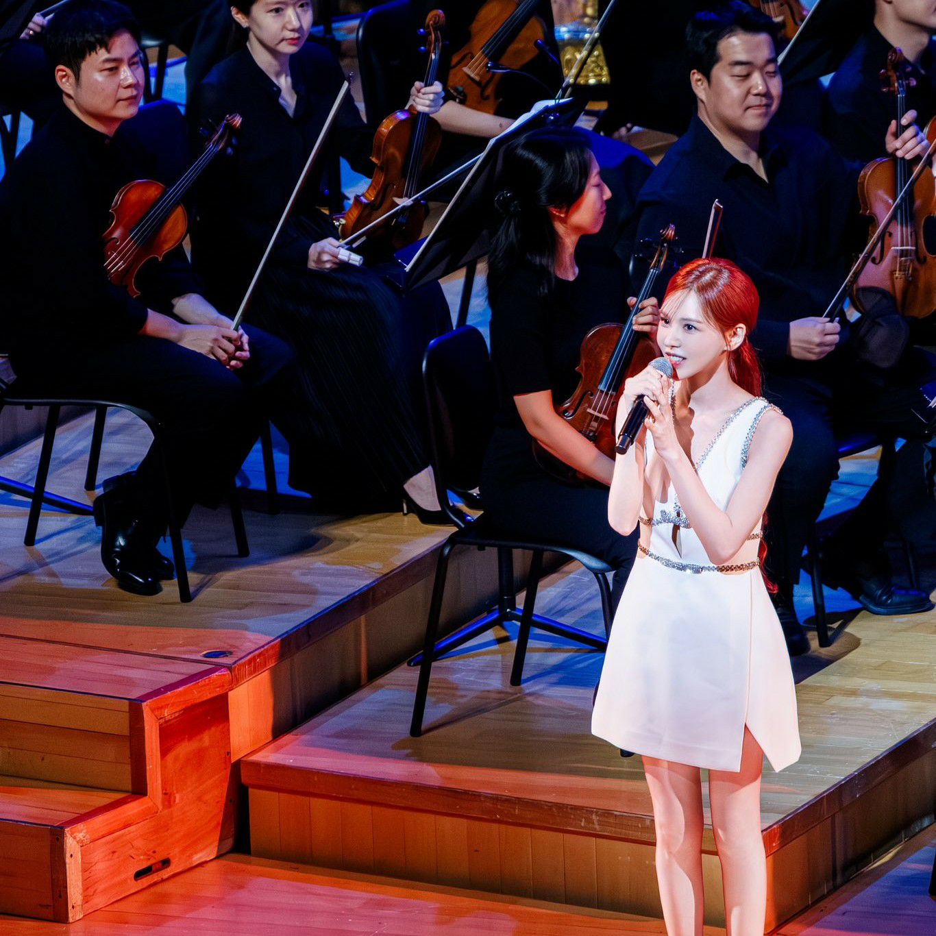 Behind-the-scenes cut of Wendy (Red Velvet)